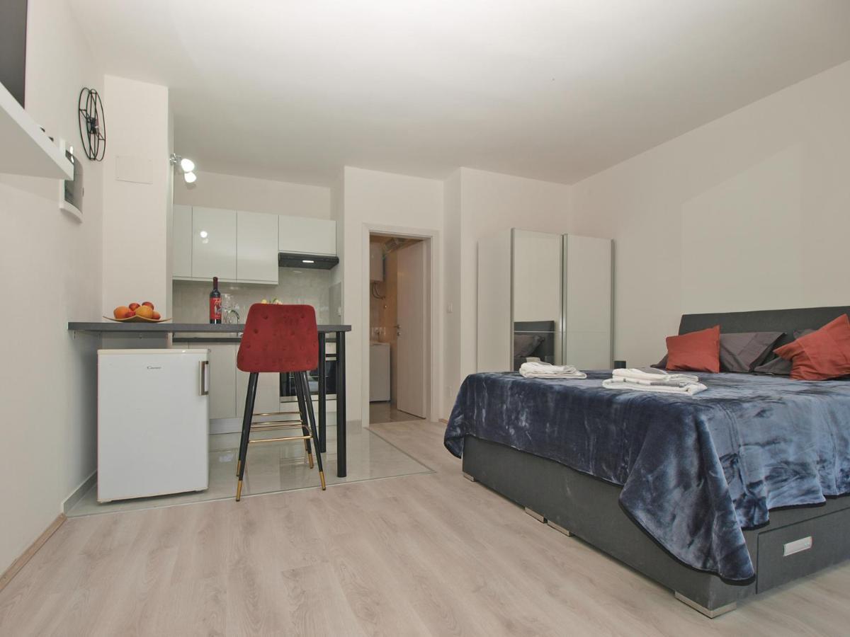 Apartment Florinda 2091 Pula Exterior foto